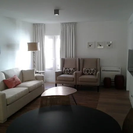 شقة Alma Moura Residences *
