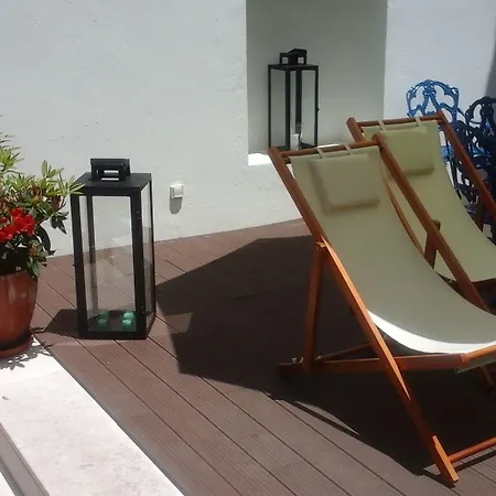 Alma Moura Residences شقة