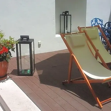 Alma Moura Residences Apartment *