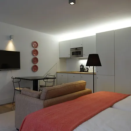 Alma Moura Residences شقة *