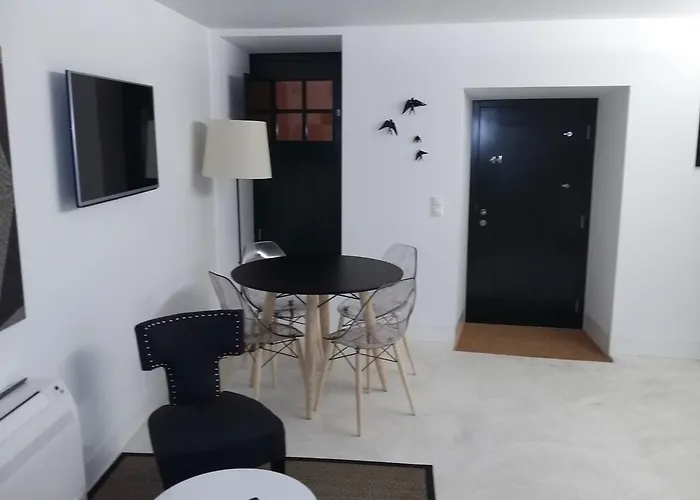 Alma Moura Residences شقة Lisboa