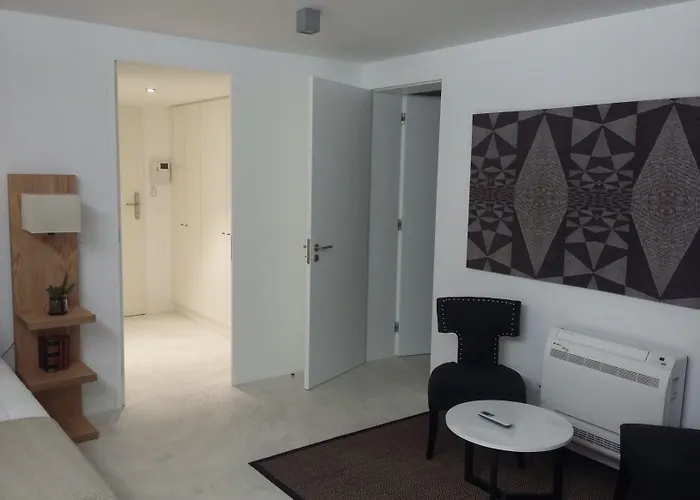 Alma Moura Residences شقة Lisboa