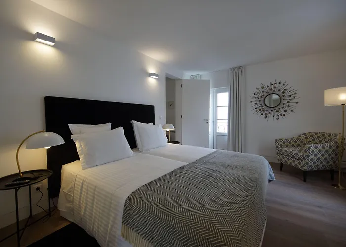 Alma Moura Residences *