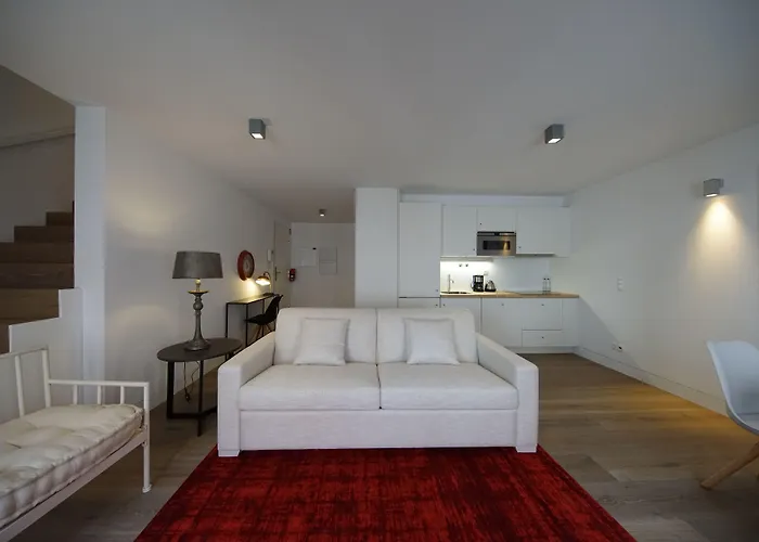 Alma Moura Residences *