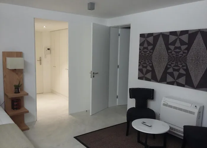 Alma Moura Residences